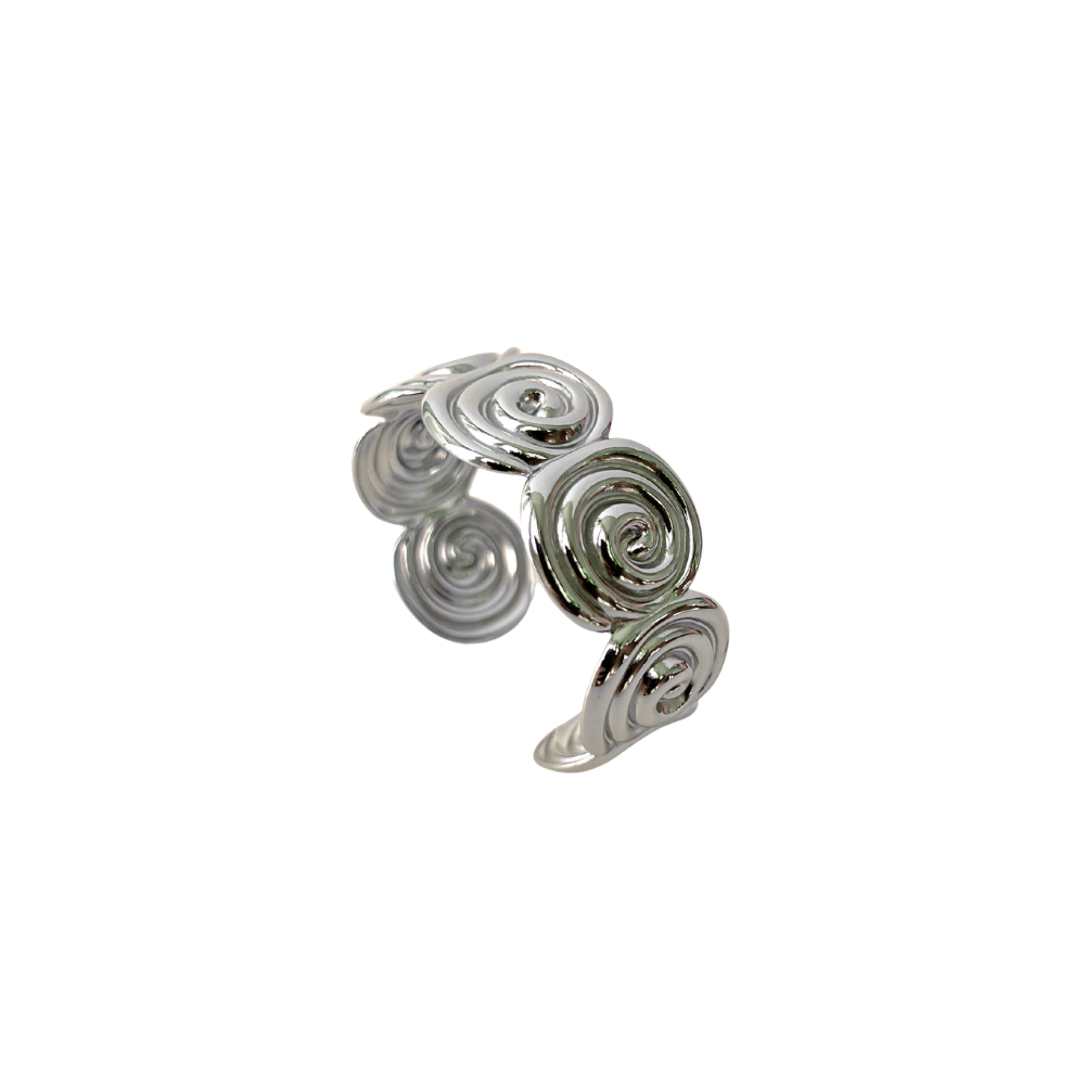 Silver shell bracelet