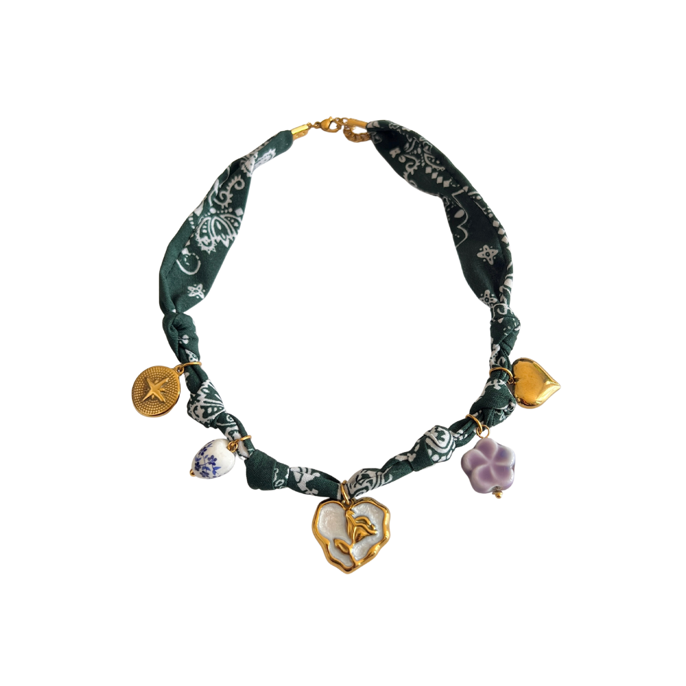Rosa verde necklace