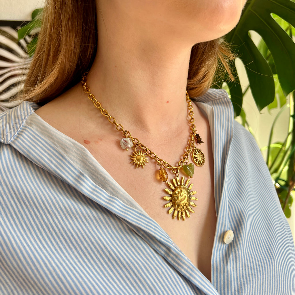 Solamor necklace