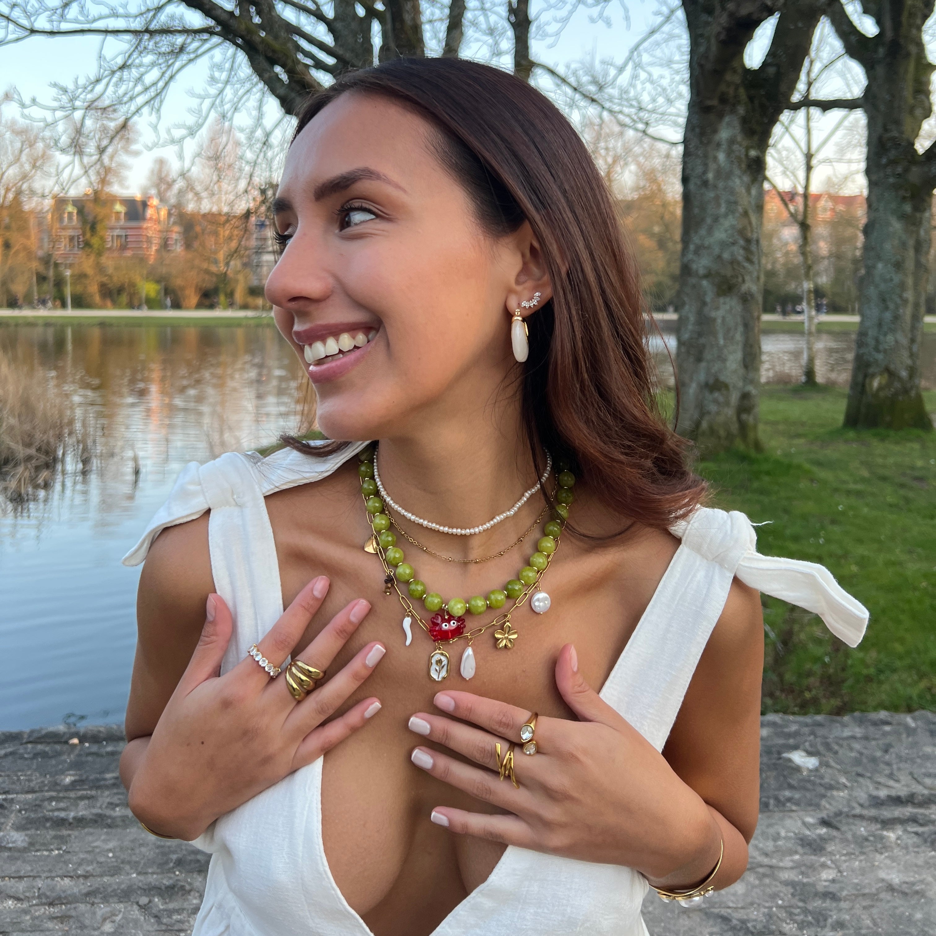 Baby crab green necklace