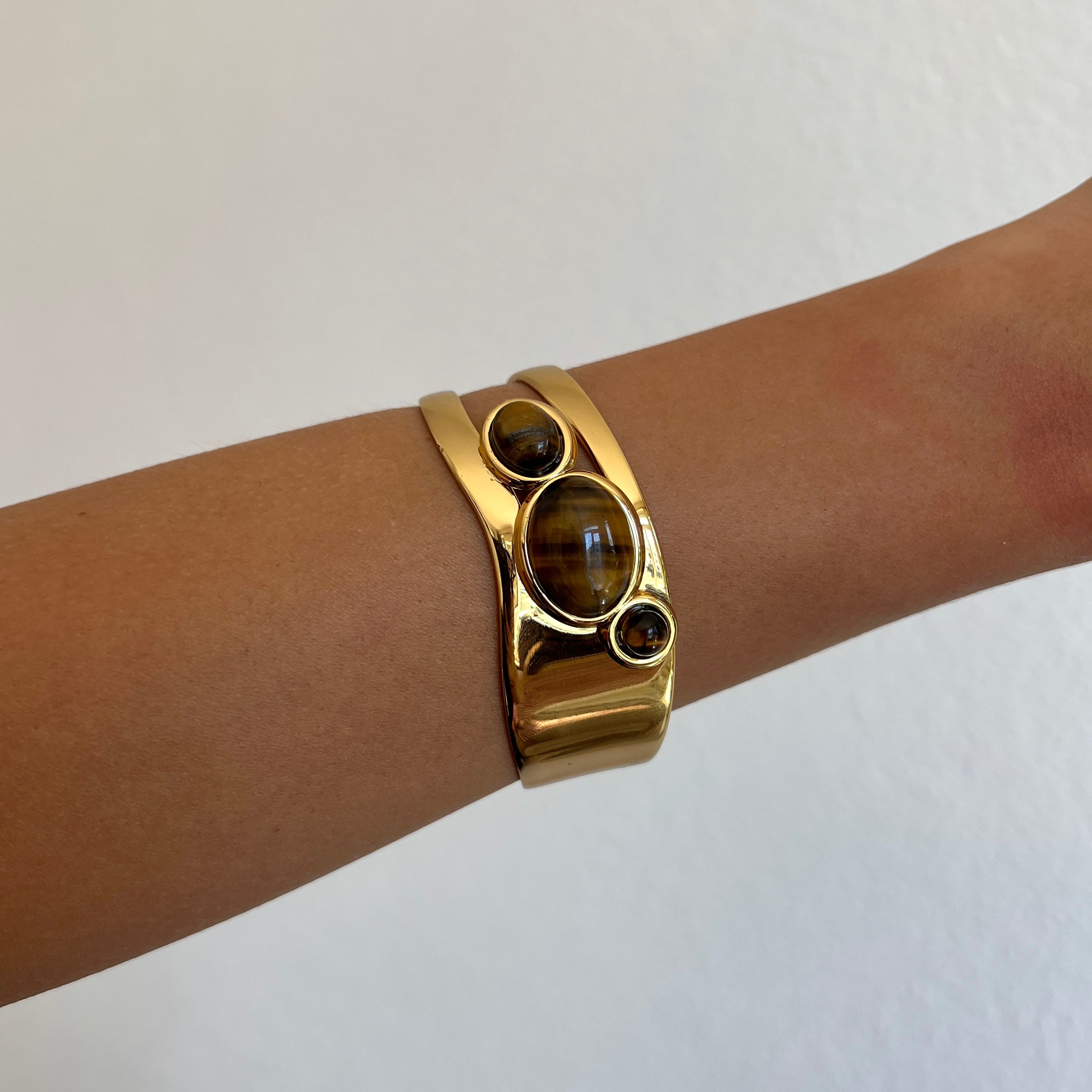Chocolate bracelet