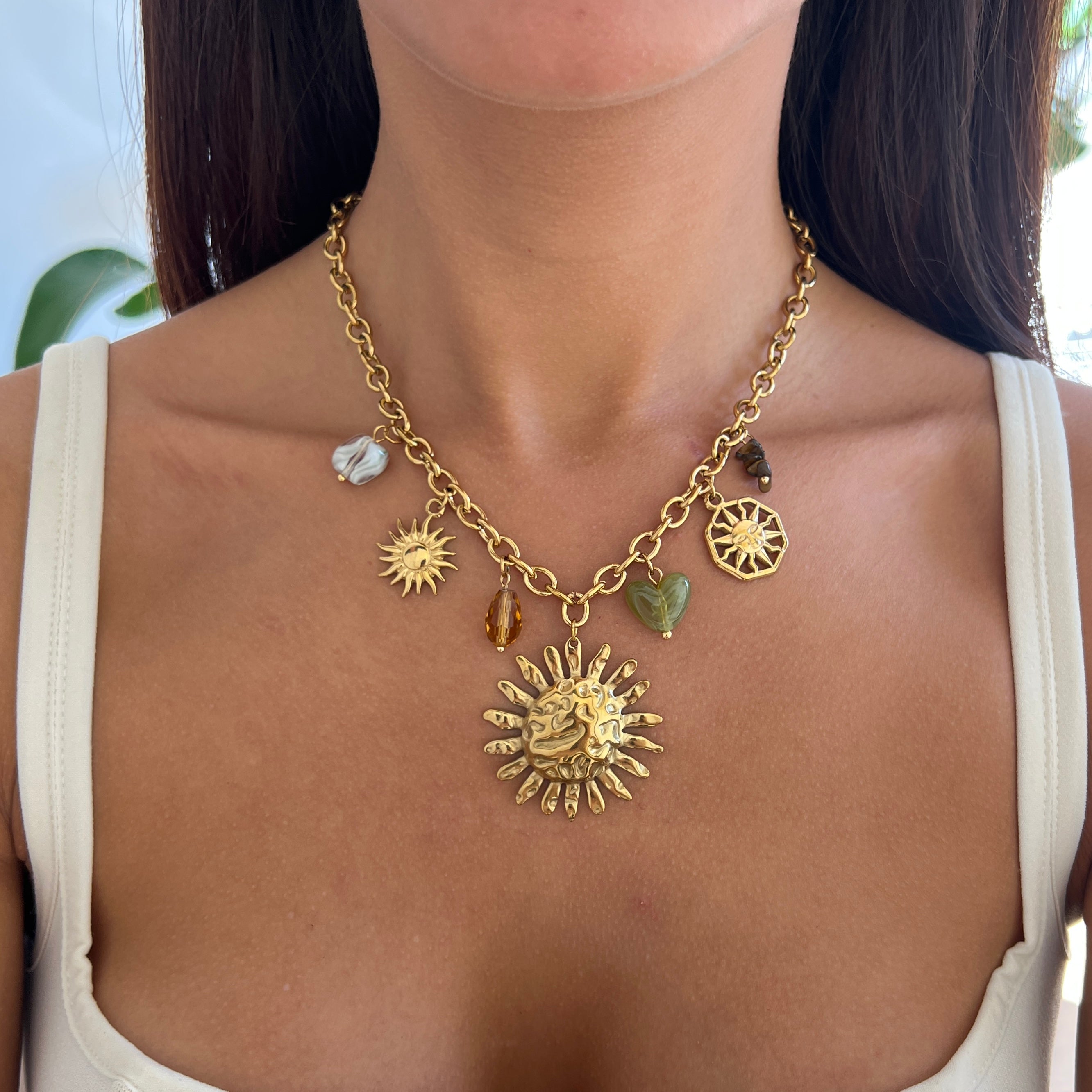 Solamor necklace