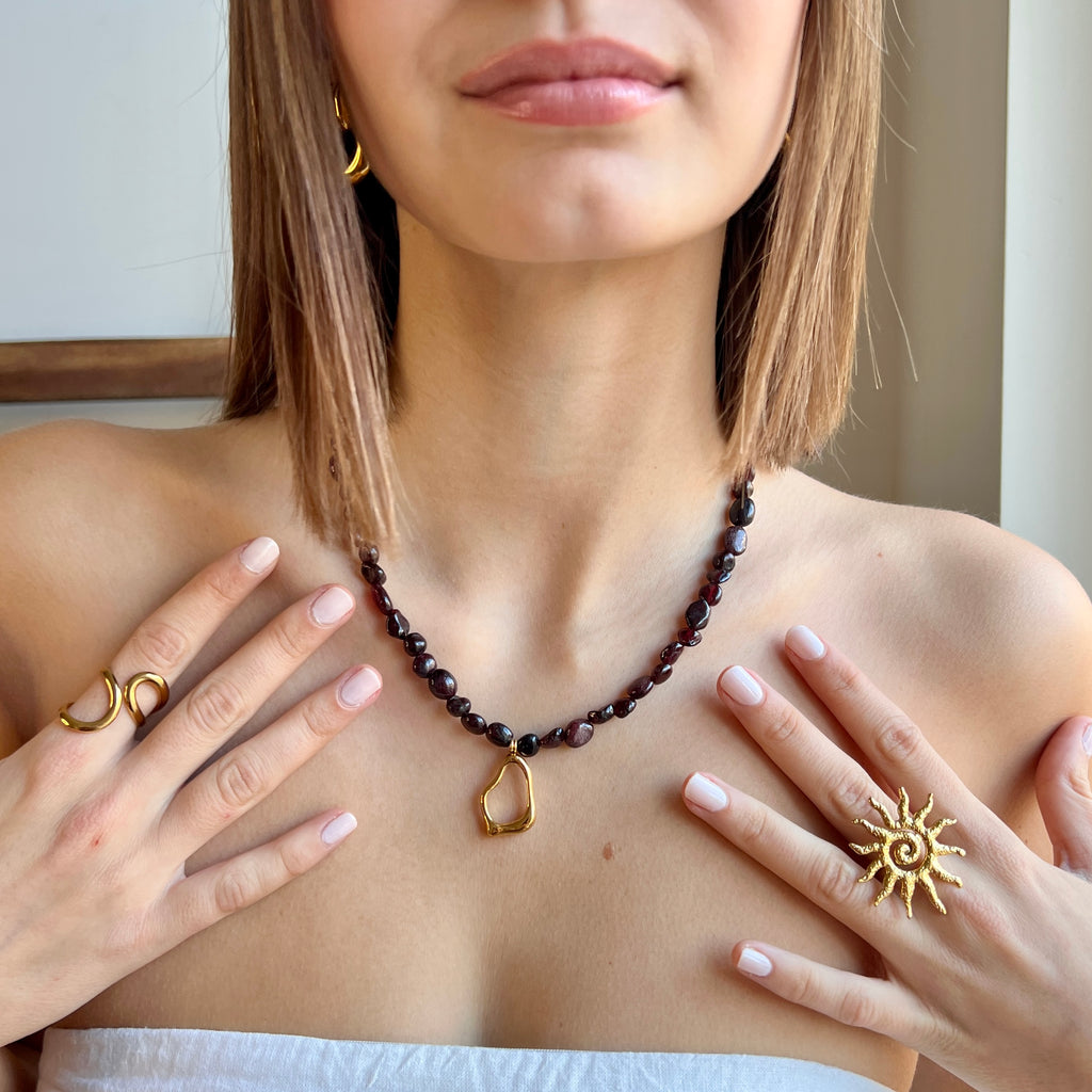 Granate necklace