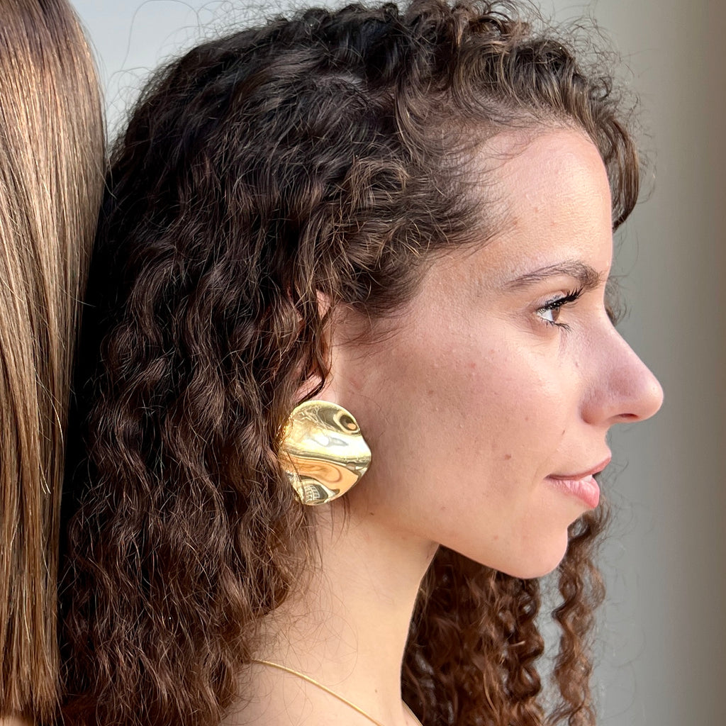 Circle golden earrings