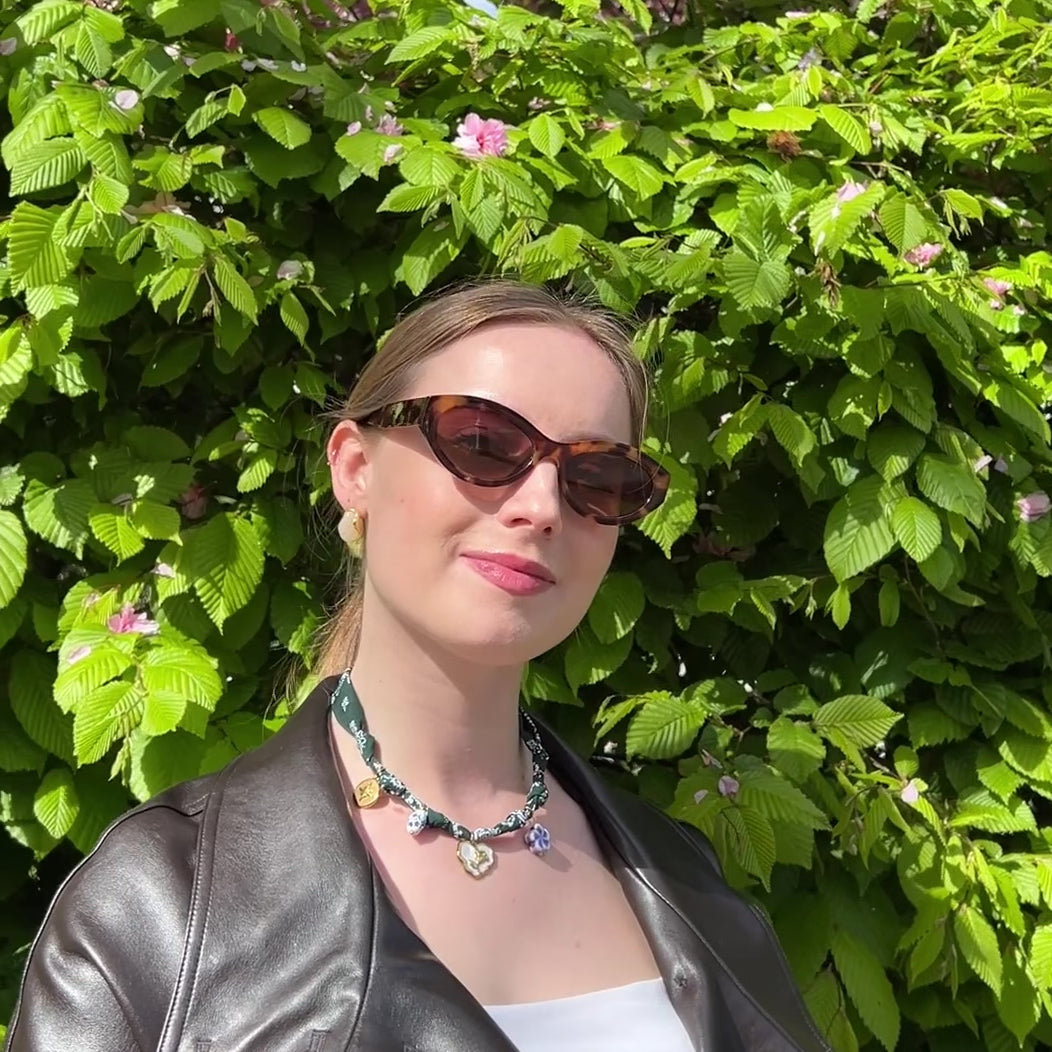 Rosa verde necklace
